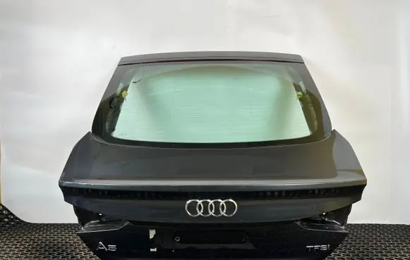 Audi A5 Tailgate/trunk/boot lid 8W8827025C