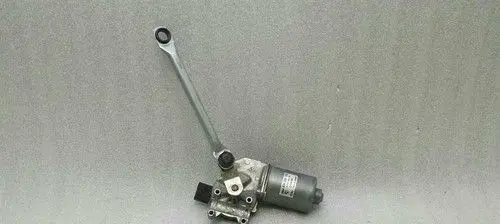 BMW 3 E92 E93 Front wiper linkage and motor 7161711