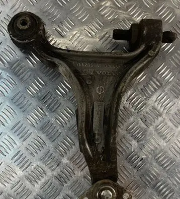 Volvo XC70 Front lower control arm/wishbone SV66200160 08646376