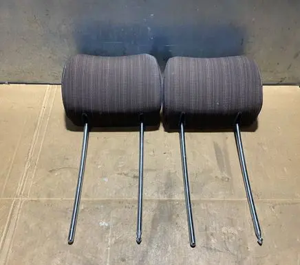 Mercedes-Benz E W124 Front seat headrest S124