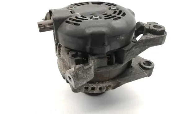 Toyota Yaris Generator/alternator 1042113000 270000N