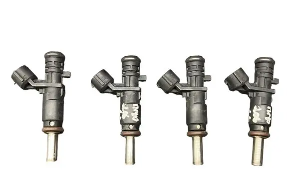 Peugeot 207 Fuel injectors set V75281768005