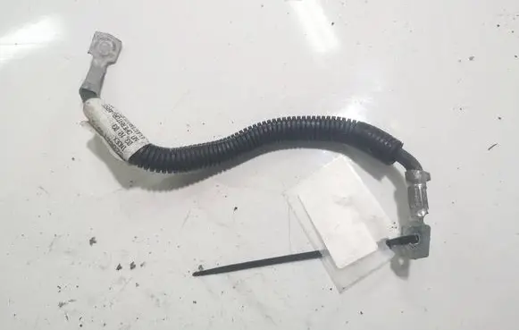 Renault Scenic II - Grand scenic II Positive cable (battery) 8200275579