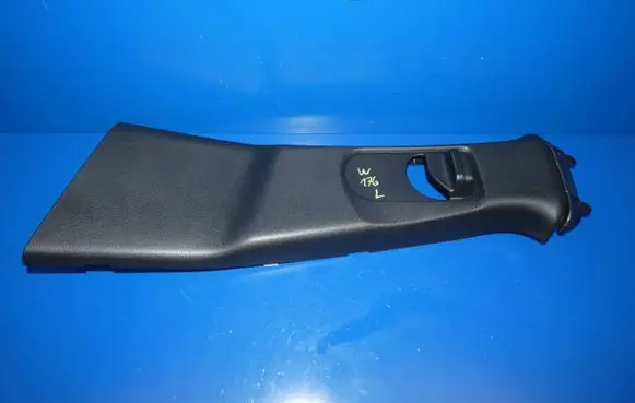 Mercedes-Benz A W176 (B) pillar trim (top)