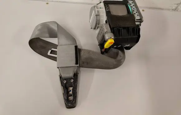 Audi A4 S4 B8 8K Front seatbelt 8K1857705J 306226299J88 260712
