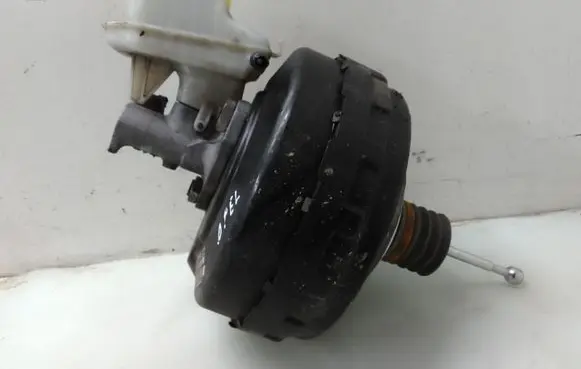 Opel Insignia A Brake booster 13228183