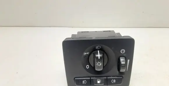 Volvo V50 Light switch 30739299