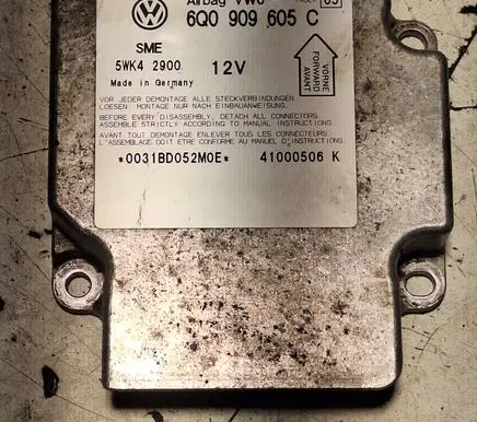 Volkswagen PASSAT B5.5 Airbag control unit/module 6Q0909605C 41000506K 5WK42900