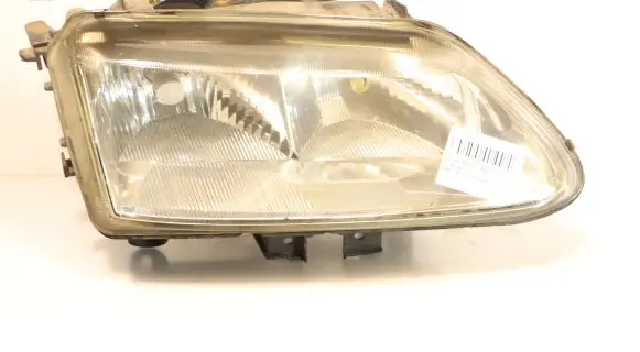 Renault Espace III Headlight/headlamp 89002587