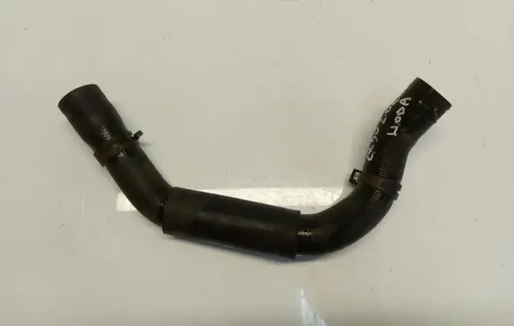 Mazda CX-30 Engine coolant pipe/hose