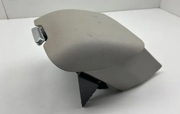 Chrysler Pacifica Glove box 5091175 618681 2920173