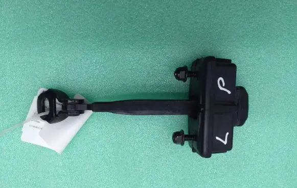 Maserati Levante Front door check strap stopper 080383