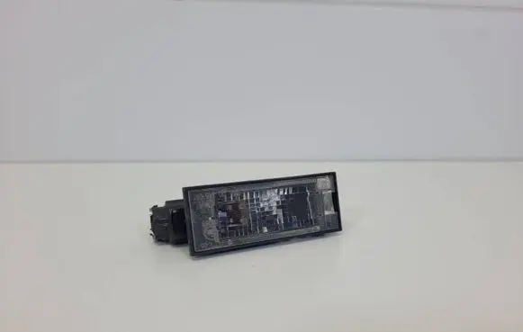 Seat Arona Number plate light I090084