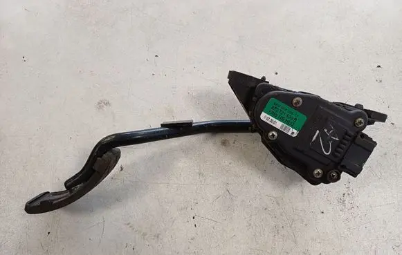 Audi A2 Accelerator throttle pedal 8Z2721523B