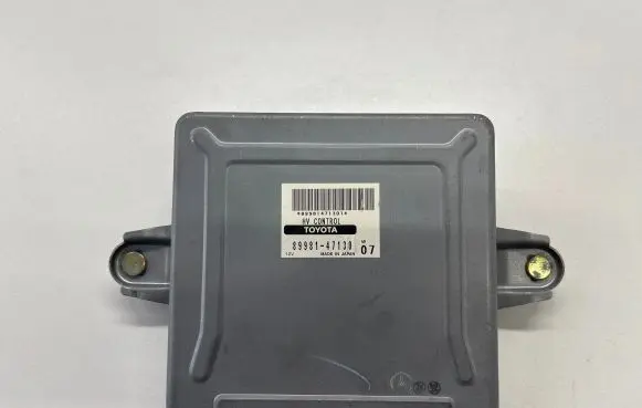 Toyota Prius (XW20) Engine control unit/module 8998147130
