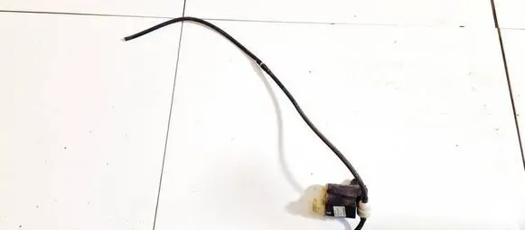 Chevrolet Lacetti Windscreen/windshield washer pump 96389088