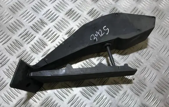 BMW 1 E81 E87 Accelerator throttle pedal 3542676693102 25916010