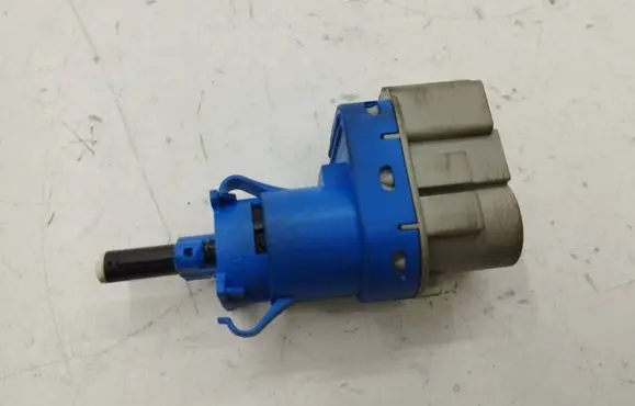 Ford C-MAX II Brake pedal sensor switch 8T4T9G854AA