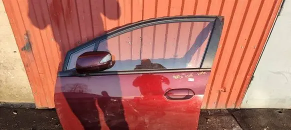 Honda Insight Front door