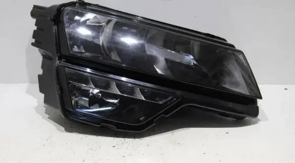 Skoda Karoq Headlight/headlamp 57B941016A 0020503807 25PL8918