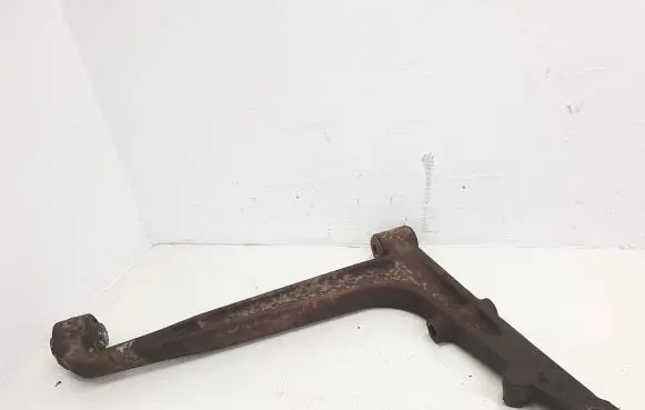 Volkswagen Multivan T4 Front lower control arm/wishbone 701407153