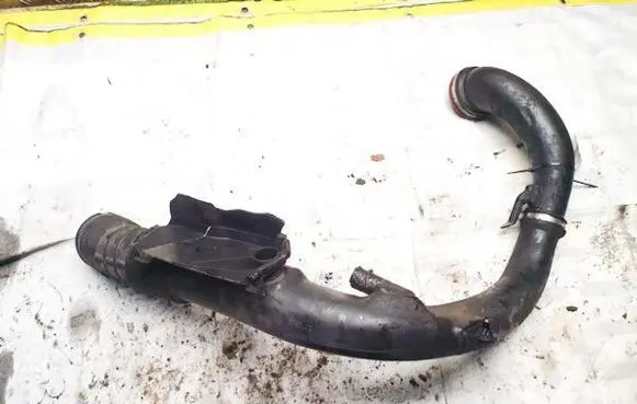 Volvo XC60 Air intake hose/pipe 30774692