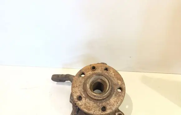 Volkswagen Transporter - Caravelle T4 Front wheel hub spindle knuckle