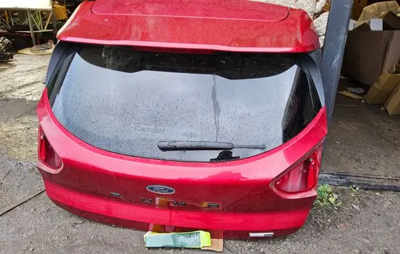 Ford Puma Tailgate/trunk/boot lid