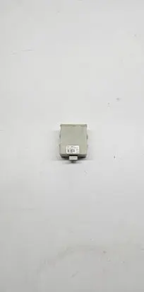 Toyota Avensis T250 Door control unit/module 8974105070 000003707