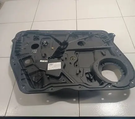 Mercedes-Benz ML W166 Front window lifting mechanism without motor A1667200179 A2049062401 A1664407910