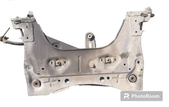 Renault Clio III Front subframe