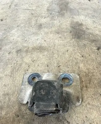 Renault Master III Loading door lower hinge 