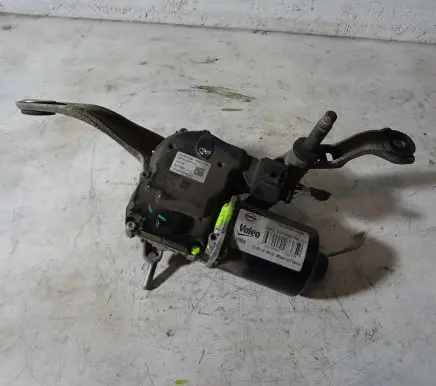 Opel Zafira C Front wiper linkage and motor W000027199