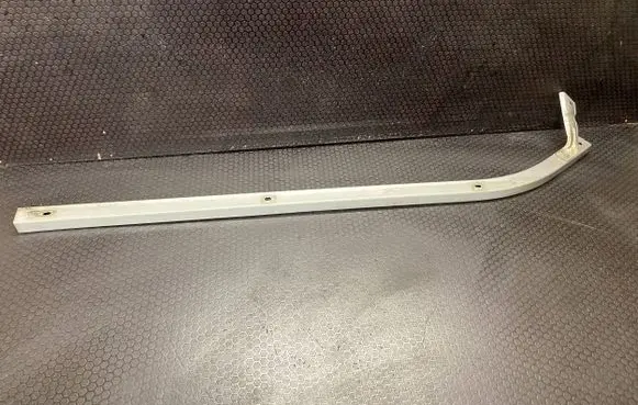 Opel Vivaro Sliding door upper top rail 7700312375 91165741 111104