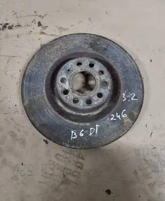 Volkswagen PASSAT B6 Front brake disc