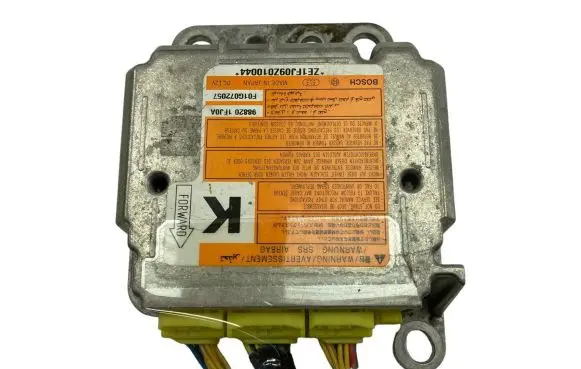 Nissan Cube Z12 Airbag control unit/module 988201FJ0A F01G072057