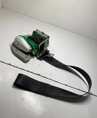 Mercedes-Benz CLK A209 C209 Rear seatbelt