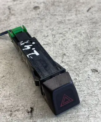 Volvo V50 Hazard light switch 30739296