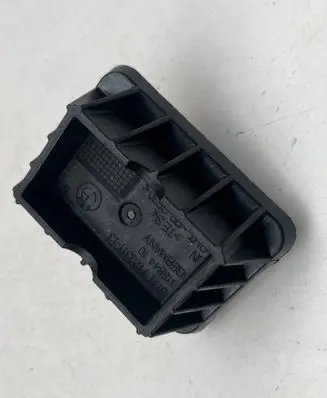 BMW 3 E90 E91 Rear glass lock/latch Q394 712331113