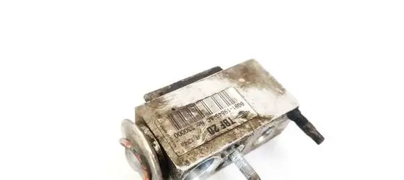 Air conditioning (A/C) expansion valve