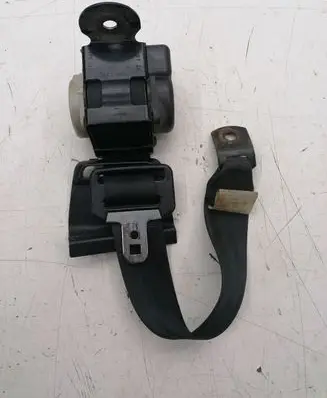 Mazda MX-3 Rear seatbelt E40420071