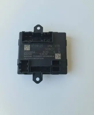 BMW 2 Active Tourer U06 Door control unit/module 5A9BC51