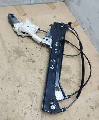 Mercedes-Benz CLK A209 C209 Front door window regulator motor 0130821921