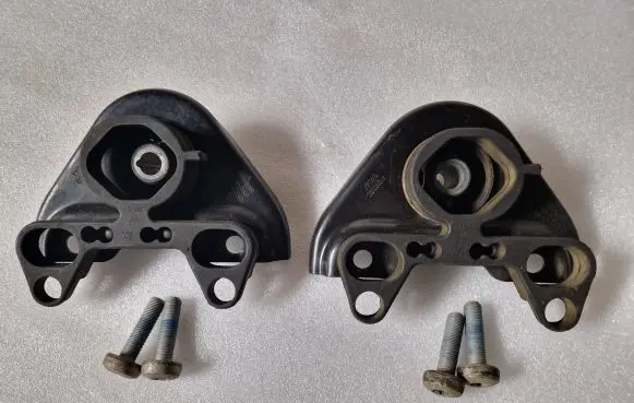 Ford Ecosport Rear differential mounting bracket GN154K360AB GN154K360AC