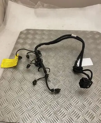 BMW 3 G20 G21 Fuel injector wires 8482361 8482362