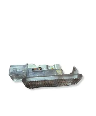 Audi A4 S4 B7 8E 8H Rear door interior light 4B947415