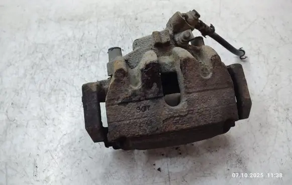 Peugeot 508 RXH Front brake caliper