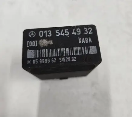 Mercedes-Benz E W124 Other relay 0135454932 SW2992 05999662