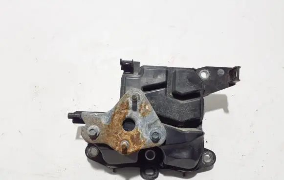Toyota RAV 4 (XA50) Oil breather separator 1221125010