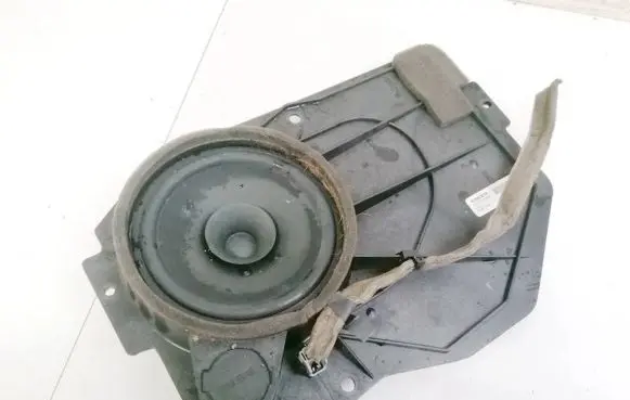 Volvo C30 Front door speaker 31252246